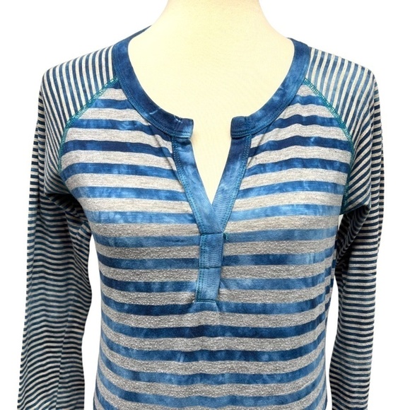 Prana able & Gray Striped Split Neck Cotton Blend Long Sleeve Pullover Medium - Picture 4 of 10